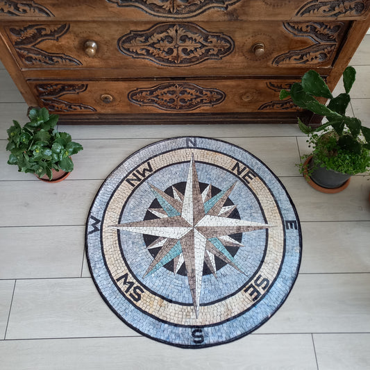 Mosaic Compass Design Round Rug – Nautical-Inspired Floor Decor