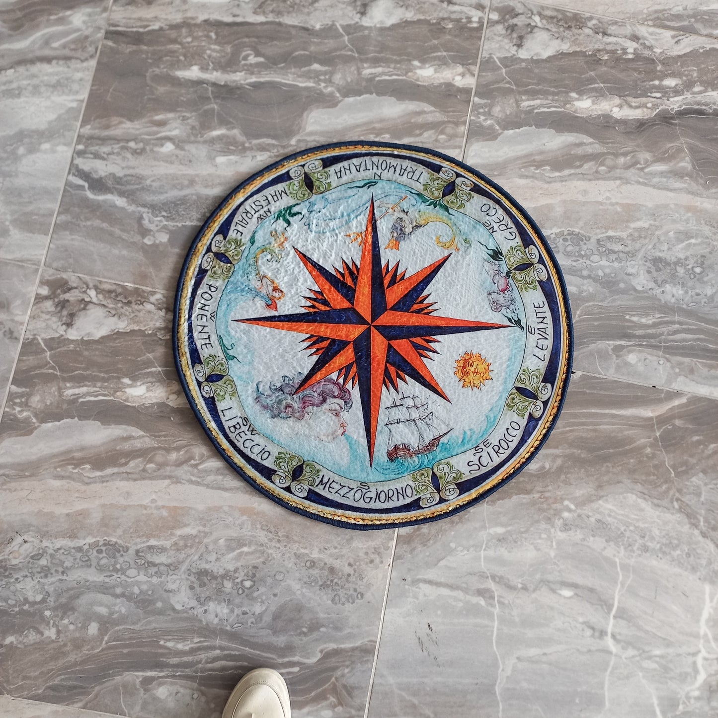 Antique Compass Design Round Rug – Nautical Map-Inspired Home Decor